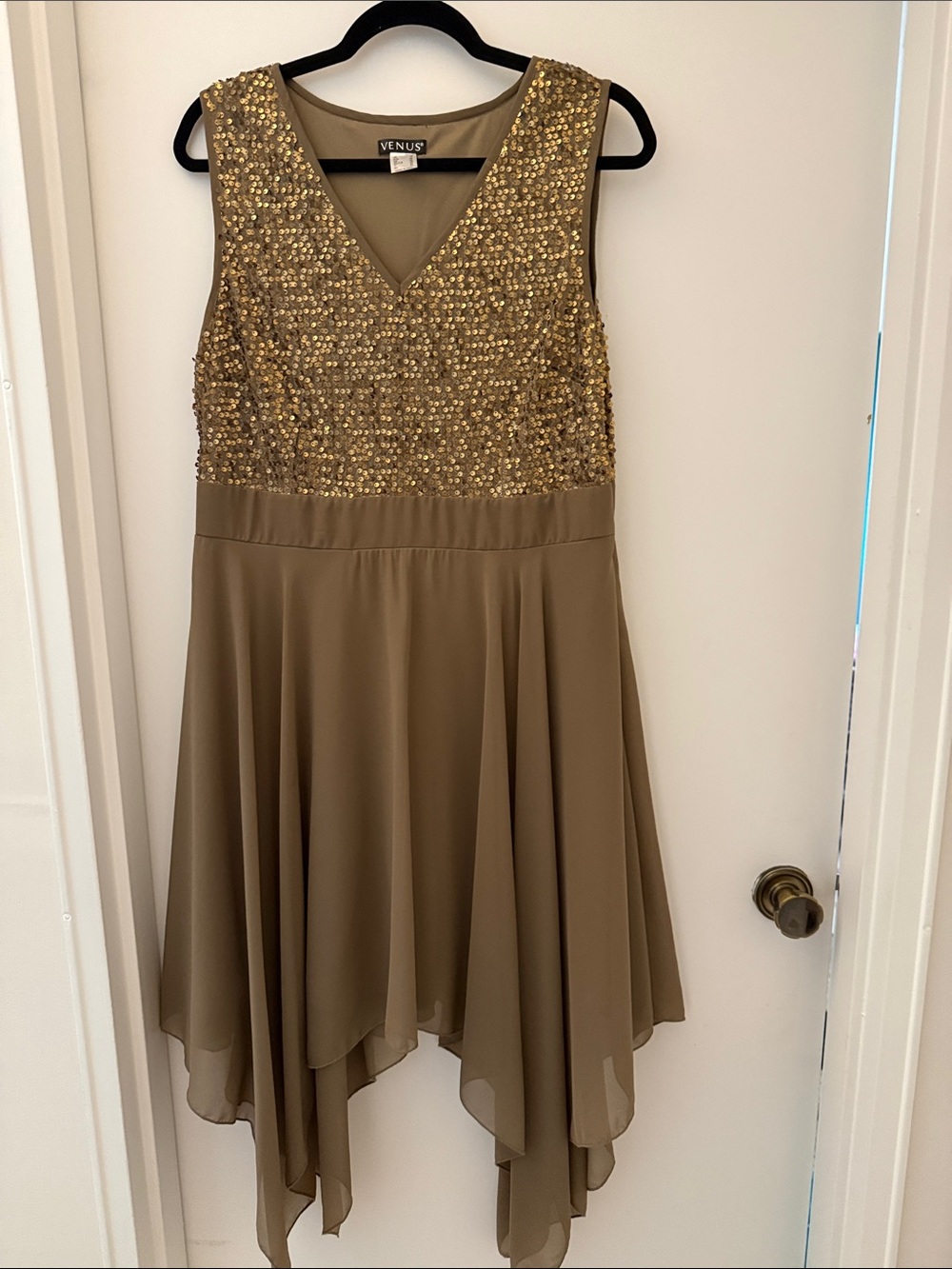 VENUS Women’s Gold Sequin Bodice Handkerchief Hem Dress